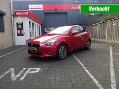 Mazda 2 - 2 1.5 executive - leder - navigatie - ecc - nieuwstaat