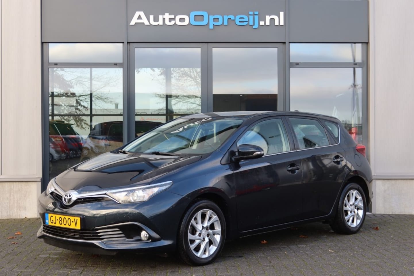 Toyota Auris - 1.2T Aspration Clima, NAVI, Camera - AutoWereld.nl