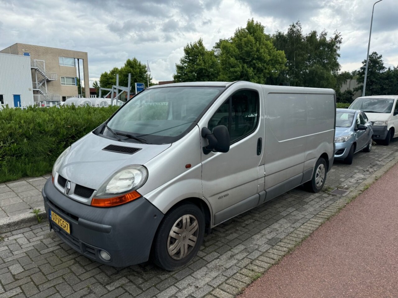 Renault Trafic - DCI 140 L2 automaat -export - motor defect!! engine broken! - AutoWereld.nl