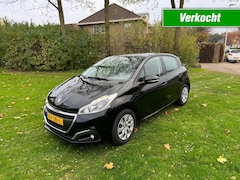 Peugeot 208 - 1.2 5drs - airco - navigatie - complete historie