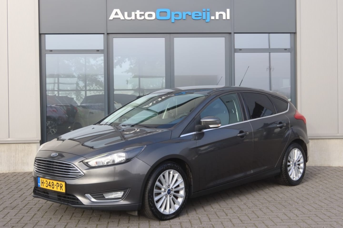 Ford Focus - 1.5 Titanium 150pk Clima, NAVI, Winter Pack, Trekhaak, Dealer on - AutoWereld.nl