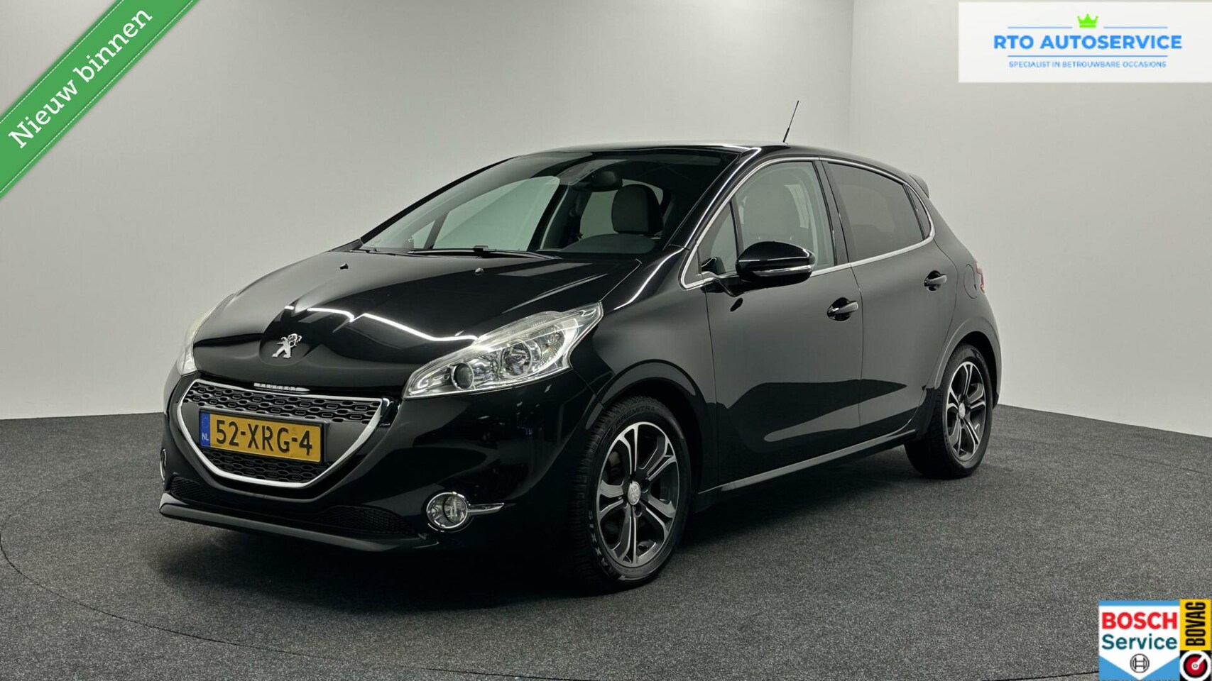 Peugeot 208 - 1.4 VTi Griffe LEER NAVI ECC LM CRUISE TREKHAAK - AutoWereld.nl