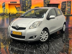 Toyota Yaris - 1.3 VVTi Comfort Stoelverwarming|nieuwe APK