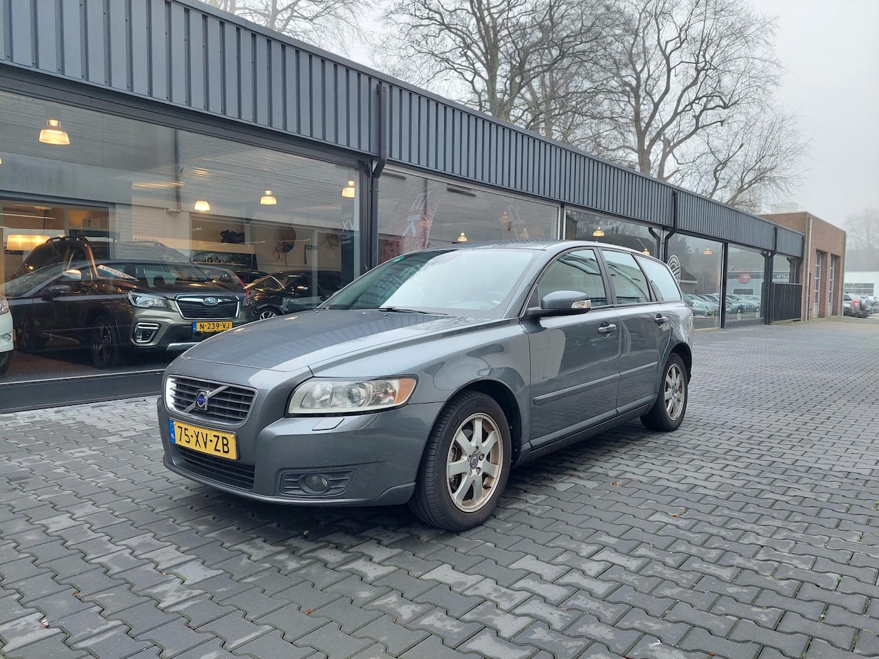 Volvo V50 - 1.8 Edition I 7 jaar dezelfde eigenaar Origineel NL Clima Cruise High Performance sound Re - AutoWereld.nl