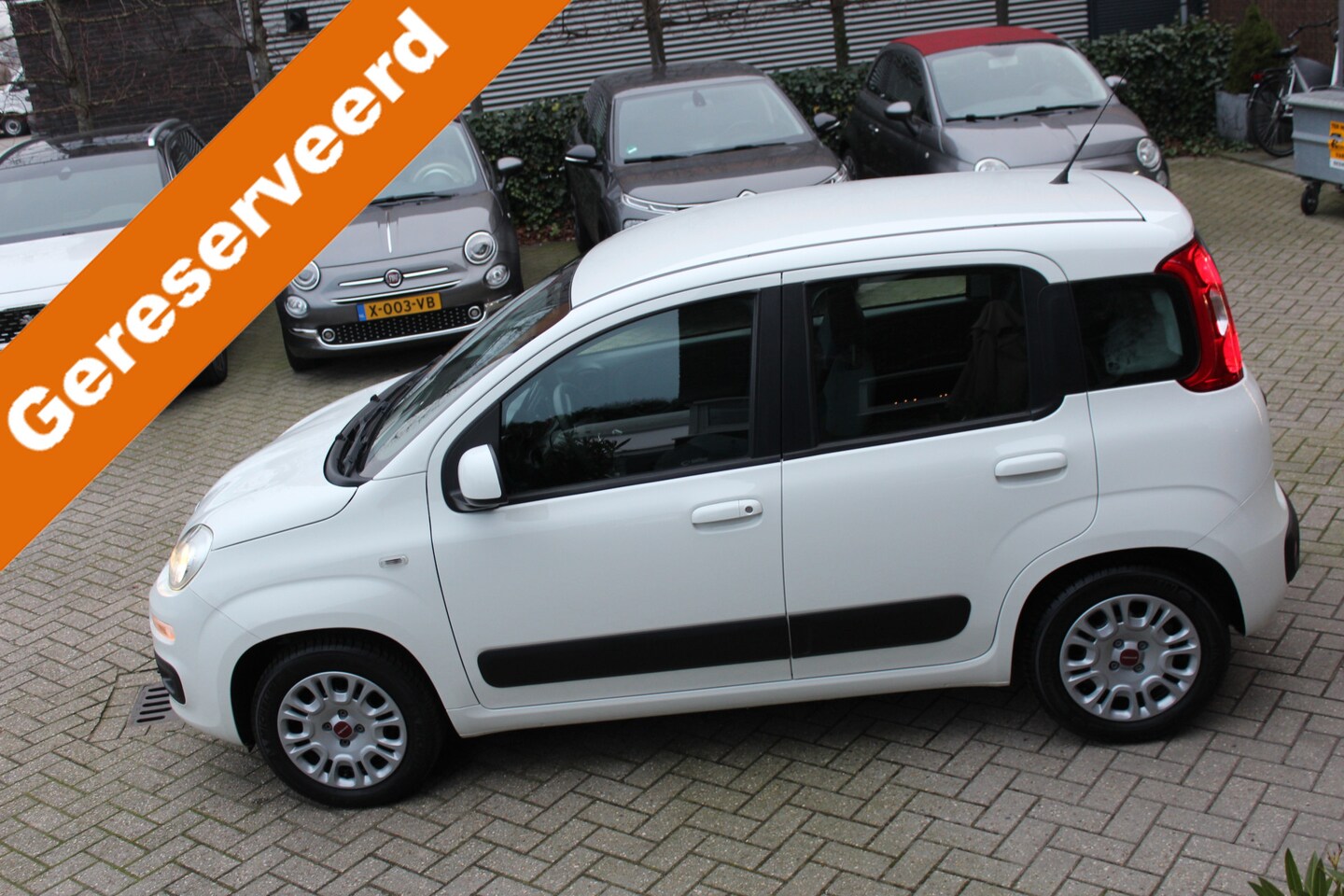 Fiat Panda - 1.2 Airco-Bluetooth-USB - AutoWereld.nl