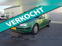 Volkswagen Golf - 1.4-16V Keurig onderhouden in onze werkplaats Rijdt en schakelt goed Centr.vergrendeling E