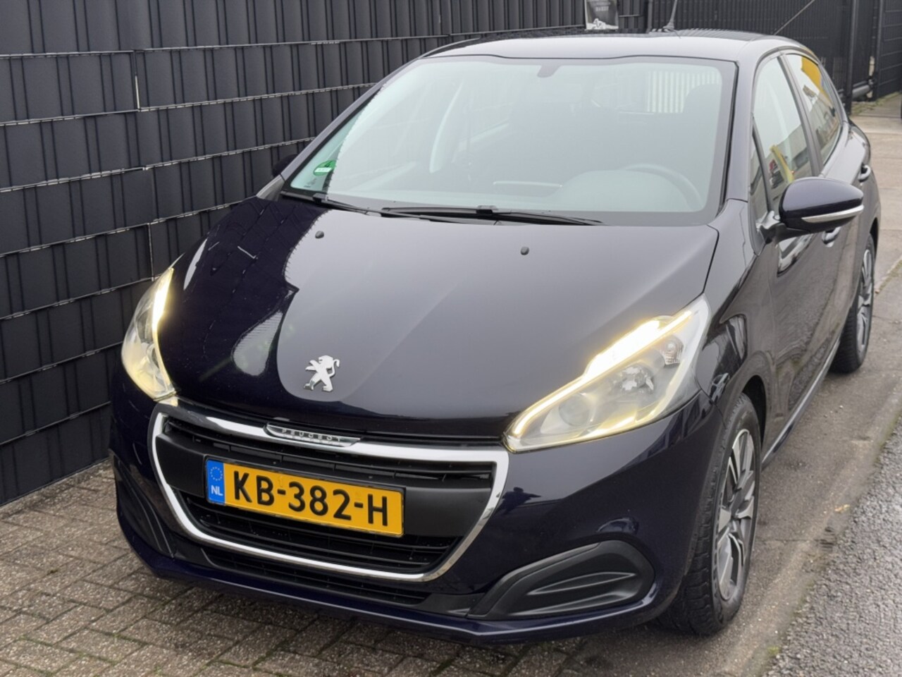 Peugeot 208 - 1.2 PureTech Active 1.2 PureTech Active - AutoWereld.nl