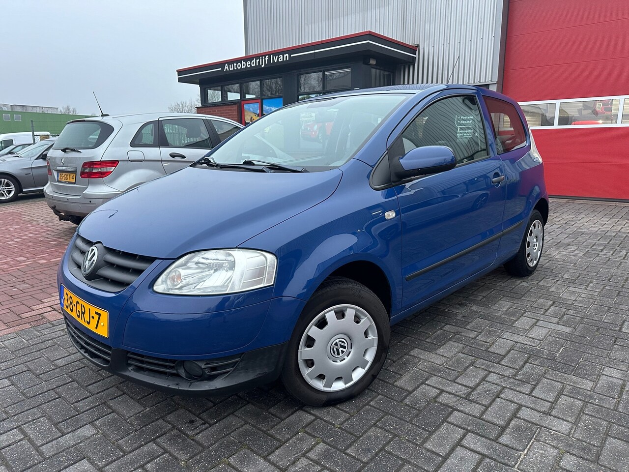 Volkswagen Fox - 1.2 Trendline 1.2 Trendline, Nieuwe Apk, Trekhaak - AutoWereld.nl