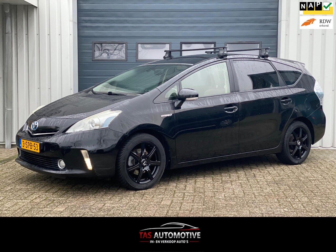 Toyota Prius Wagon - 1.8 Aspiration Limited 7p. NAVI / PANO - AutoWereld.nl