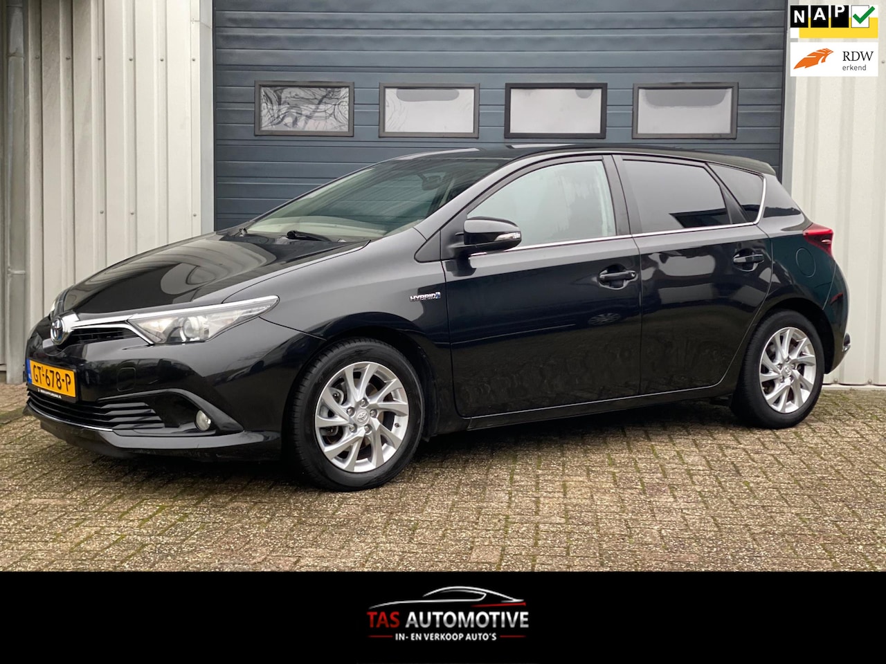 Toyota Auris - 1.8 Hybrid Lease 2e EIG / NAVI / CRUISE / CLIMA - AutoWereld.nl