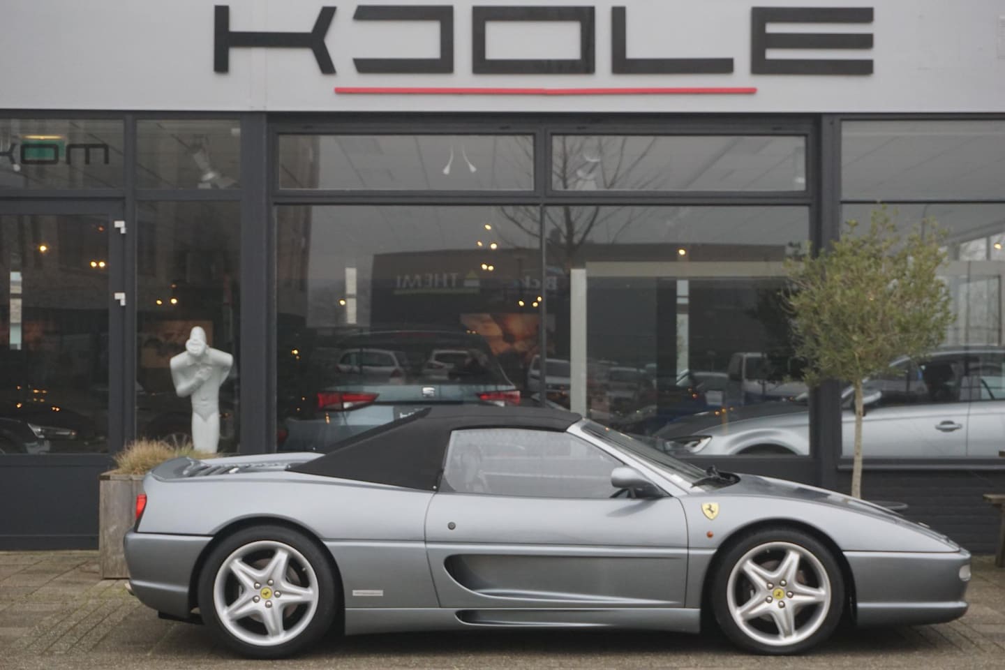 Ferrari F 355 - F 355 Spider F 355 Spider - AutoWereld.nl