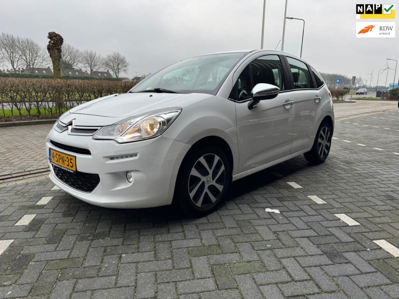 Citroën C3 - 1.0 VTi Collection 1.0 VTi Collection - AutoWereld.nl