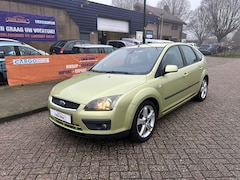 Ford Focus - 1.6-16V Futura Sony Airco