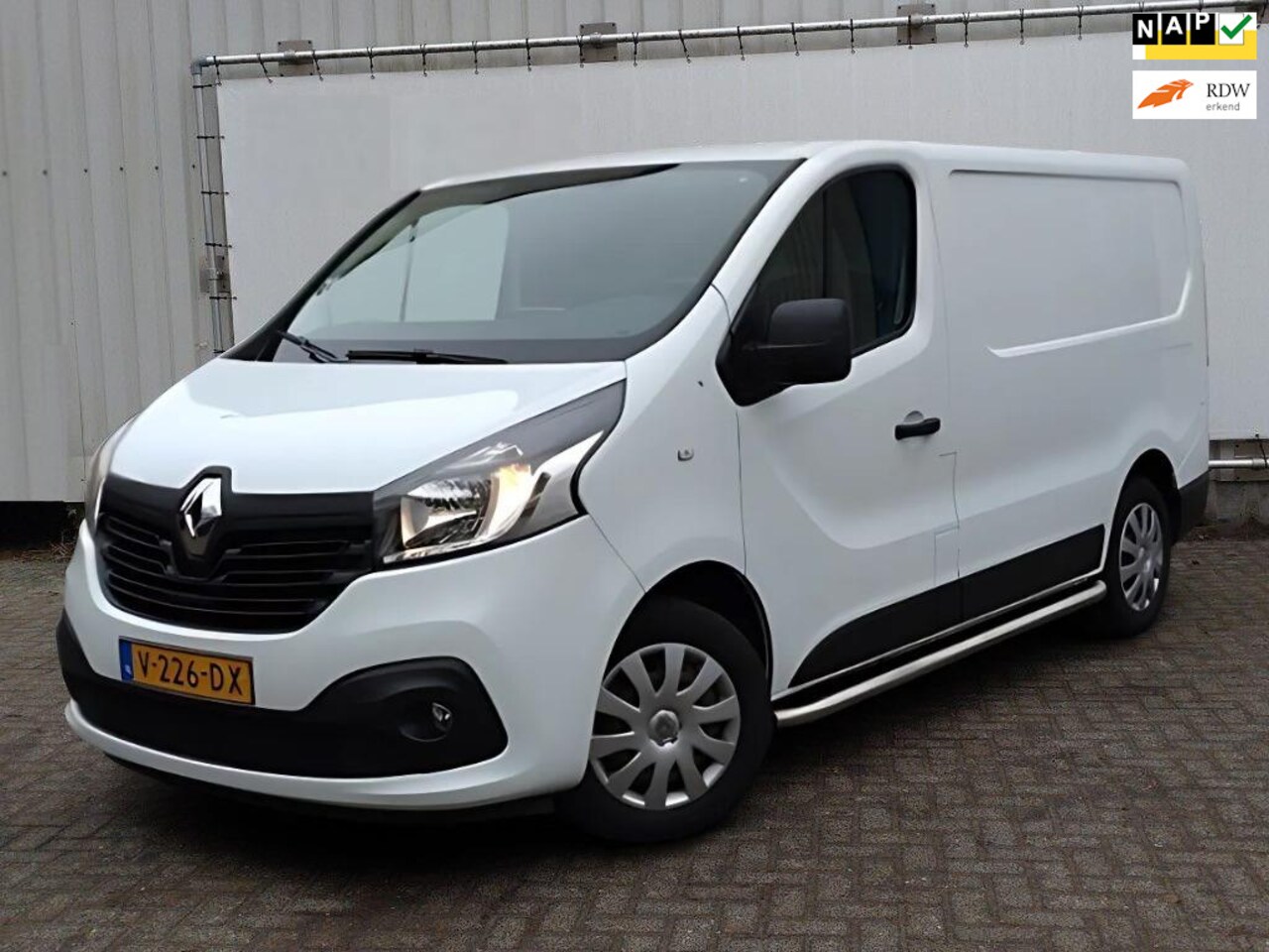 Renault Trafic - 1.6 dCi T27 L1H1 Luxe Energy 1.6 dCi T27 L1H1 Luxe Energy - AutoWereld.nl