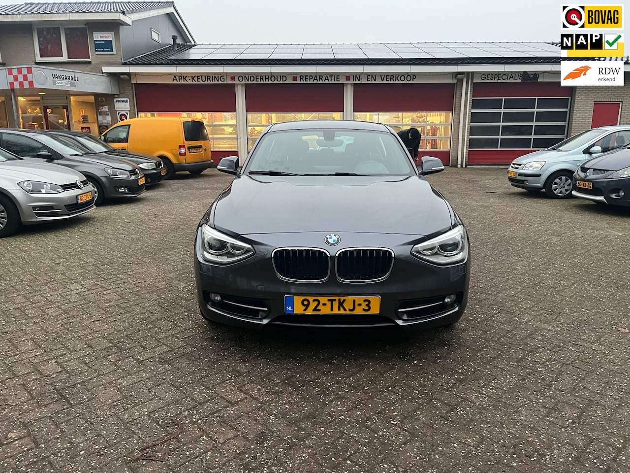 BMW 1-serie - 116i Business 116i Business+ - AutoWereld.nl