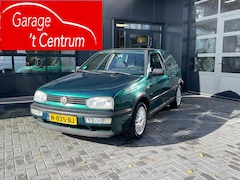 Volkswagen Golf - 1.6 Atlanta Sport | GT | Slechts 125.000 KM | Airco | Sportstoelen | In zeer goede staat