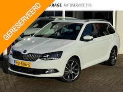 Skoda Fabia Combi - 1.2 TSI Edition Apple carplay en/of Android auto navigatie, Trekhaak, Stoelverwarming, Par