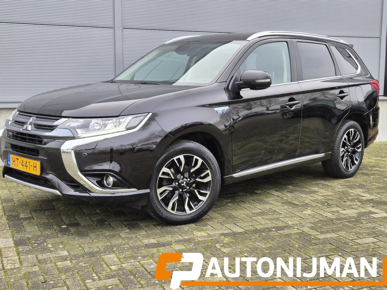 Mitsubishi Outlander - 2.0 PHEV instyle+/Trekhaak/Leder/360 Camera Mitsubishi Outlander 2.0 PHEV instyle+/Trekhaa - AutoWereld.nl