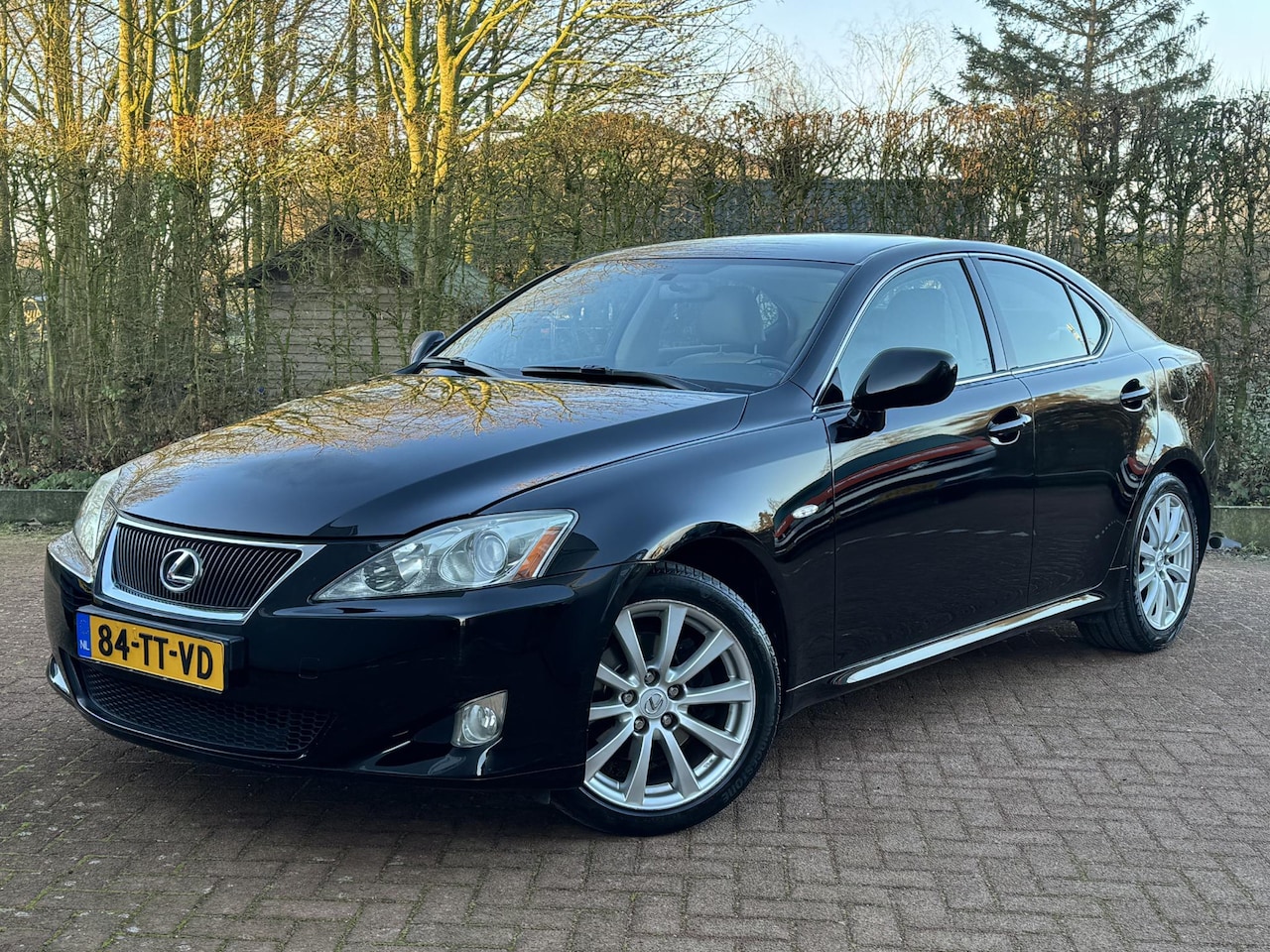 Lexus IS - 250 Sport Youngtimer NAP Leder Camera - AutoWereld.nl