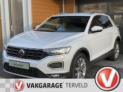 Volkswagen T-Roc - 1.5 TSI Sport, Navi, Virtual, Trekh, Camera, Cruise