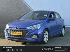 Hyundai i20 - 1.0 T-GDI Comfort / Navigatie via Apple Android carplay / Achteruitrijcamera / Lichtsensor