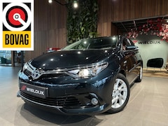 Toyota Auris - 1.8 Hybrid Dynamic