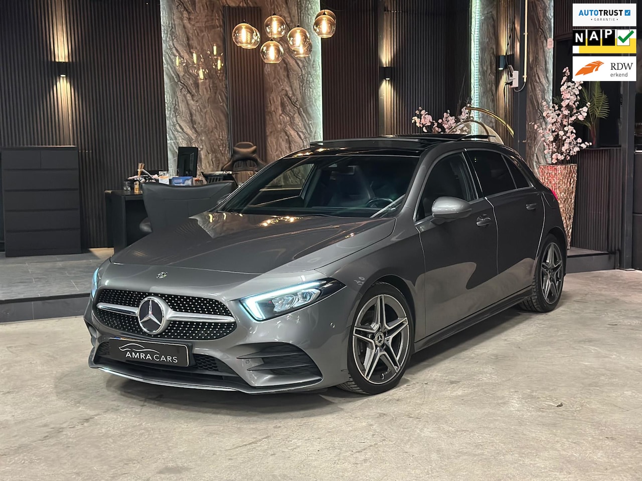 Mercedes-Benz A-klasse - 250|AMG|PANO|BOMVOL! - AutoWereld.nl