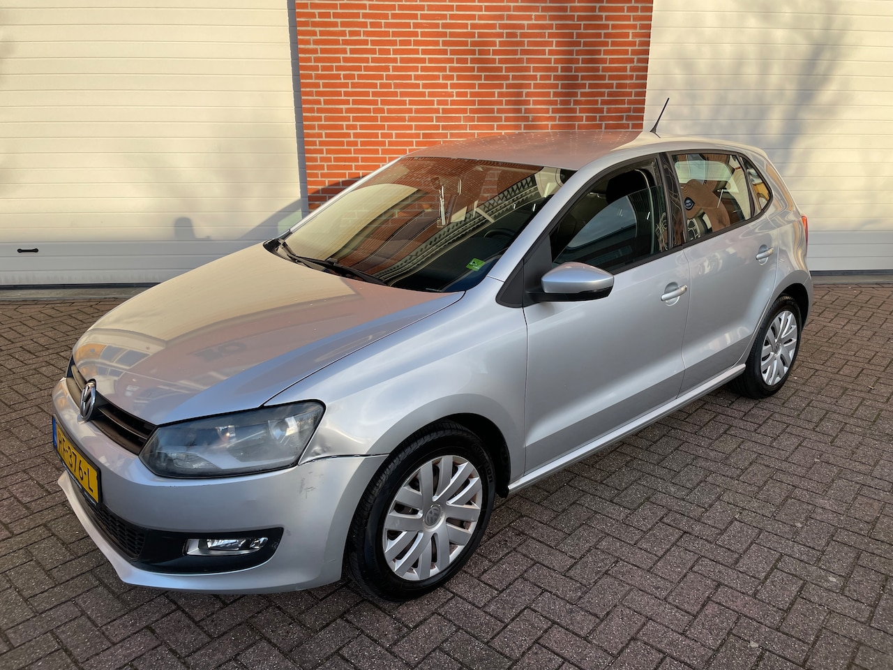 Volkswagen Polo - 1.2-12V Comfortline - AutoWereld.nl