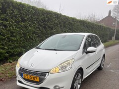 Peugeot 208 - 1.2 VTi Allure