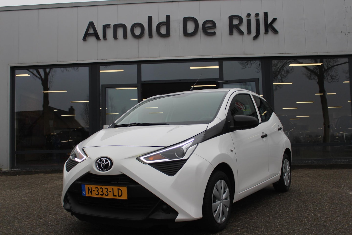 Toyota Aygo - 1.0 VVT-i x-fun 1.0 VVT-i x-fun - AutoWereld.nl