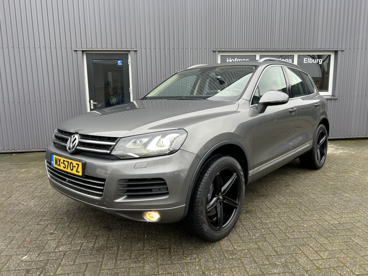 Volkswagen Touareg - 3.0 TSI Hybrid Highl 334PK 360cam PDC PANO VOL! - AutoWereld.nl