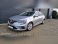 Renault Mégane E-Tech - Estate 1.6 Plug-In Hybrid 160 , clima, virtual