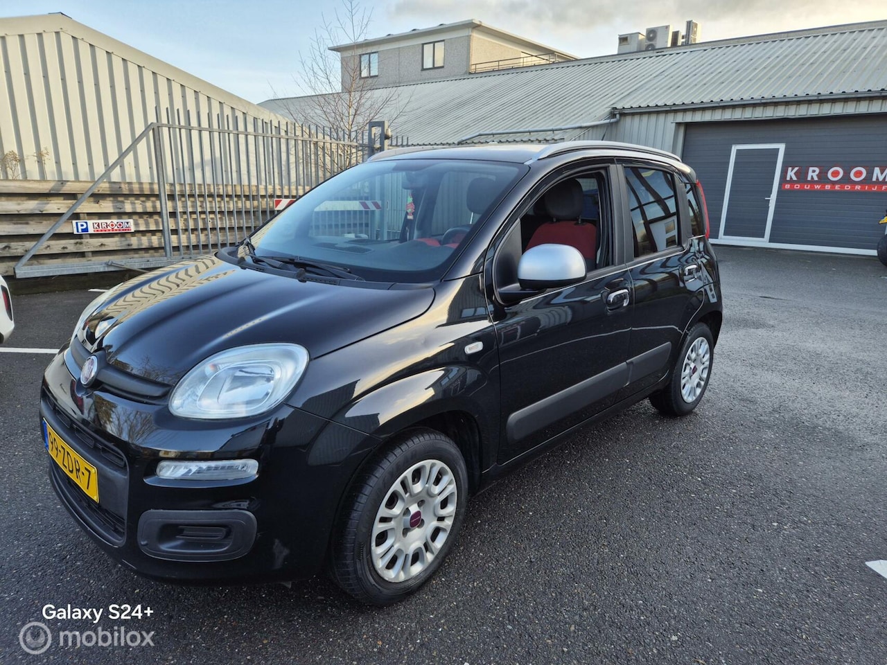 Fiat Panda - 0.9 TwinAir Lounge ! Airco ! LMV - AutoWereld.nl