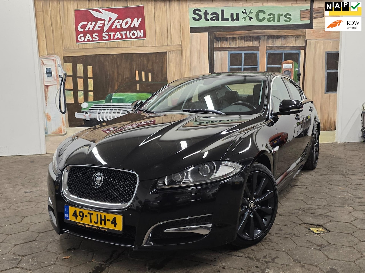 Jaguar XF - 2.2D/AUTOMAAT/NAVI/CRUISE/HISTORIE AANEWEZIG/ - AutoWereld.nl