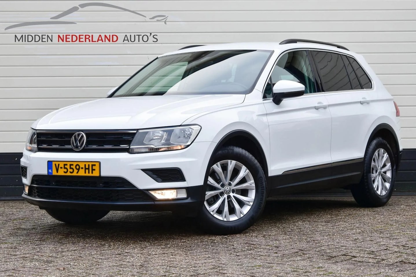 Volkswagen Tiguan - * GRIJS KENTEKEN * APK 2026 * PDC * - AutoWereld.nl