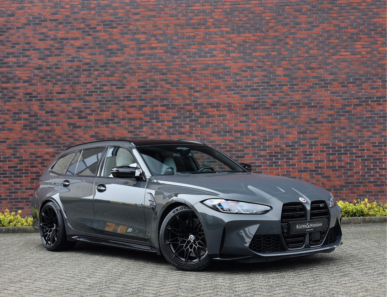 BMW 3-serie Touring - M3 xDrive Competition *Laser*HarmanKardon*DriversPack* - AutoWereld.nl