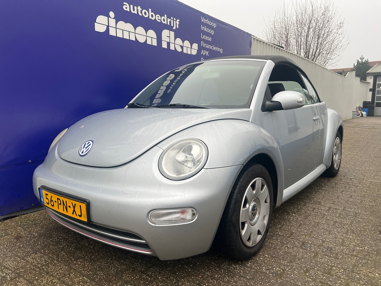 Volkswagen New Beetle Cabriolet - 1.6 - AutoWereld.nl