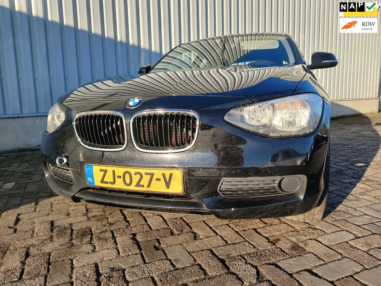 BMW 1-serie - 116i EDE - Airco - Start Niet - Schade - AutoWereld.nl