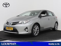 Toyota Auris - 1.8 Hybrid Aspiration Limited | Navigatie | Climate Control | Trekhaak | Cruise Control |