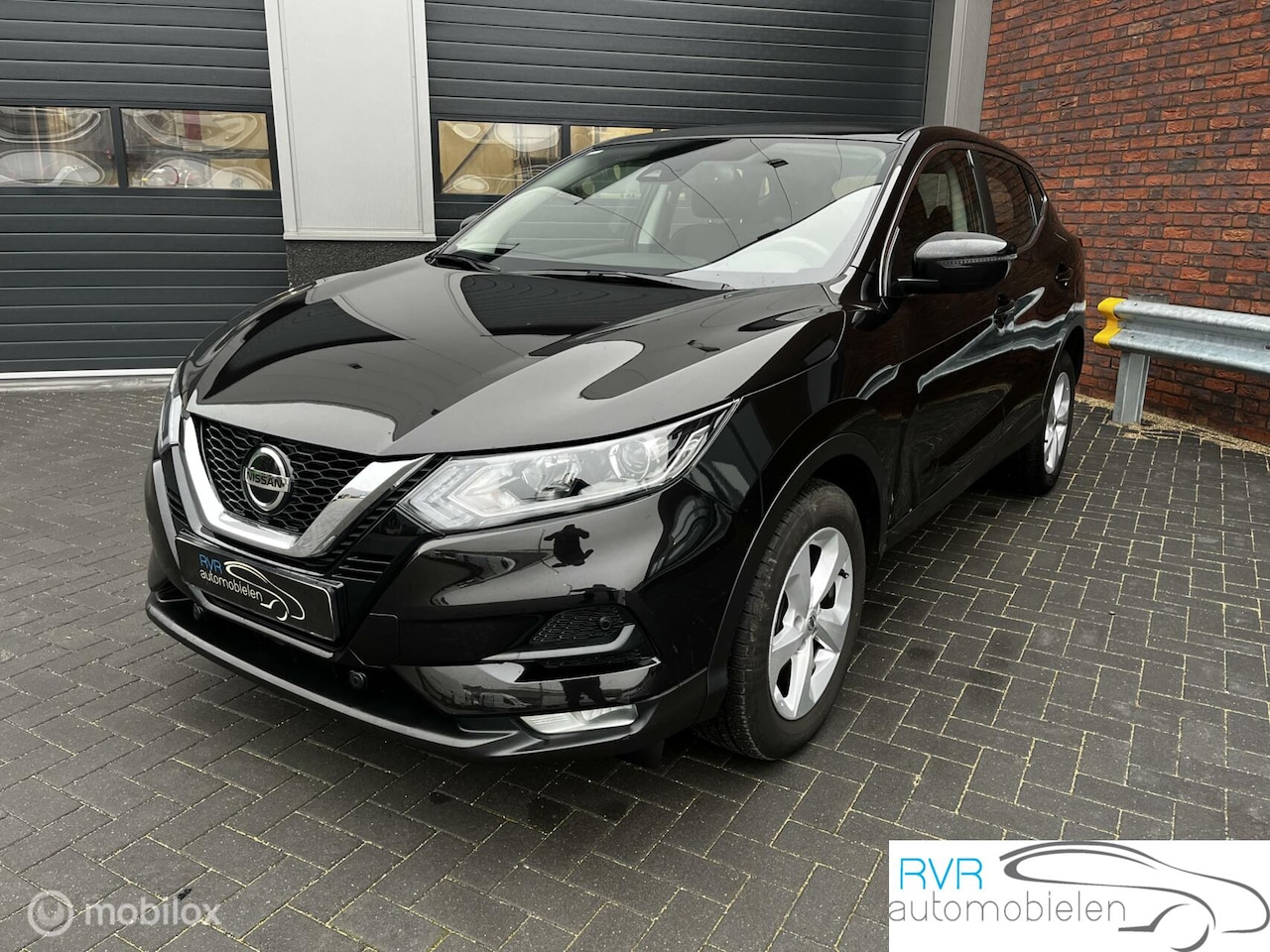 Nissan Qashqai - 1.3 DIG-T AUTOMAAT/NAVI/CAMERA/SCHADE - AutoWereld.nl