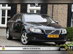 Volvo S80 - 2.5 T Momentum Automaat Leder PDC Trekhaak Nieuwe APK NL-Auto