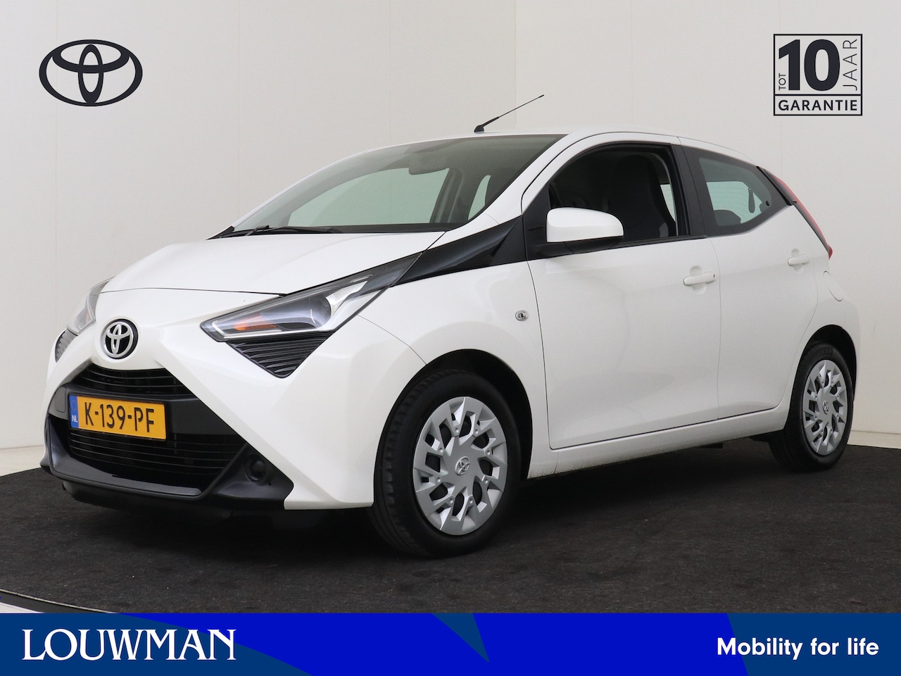 Toyota Aygo - 1.0 VVT-i x-play I Airco I 5 Deurs I Zuinig I Camera I 1e Eigenaar I Volledig LOUWMAN Onde - AutoWereld.nl