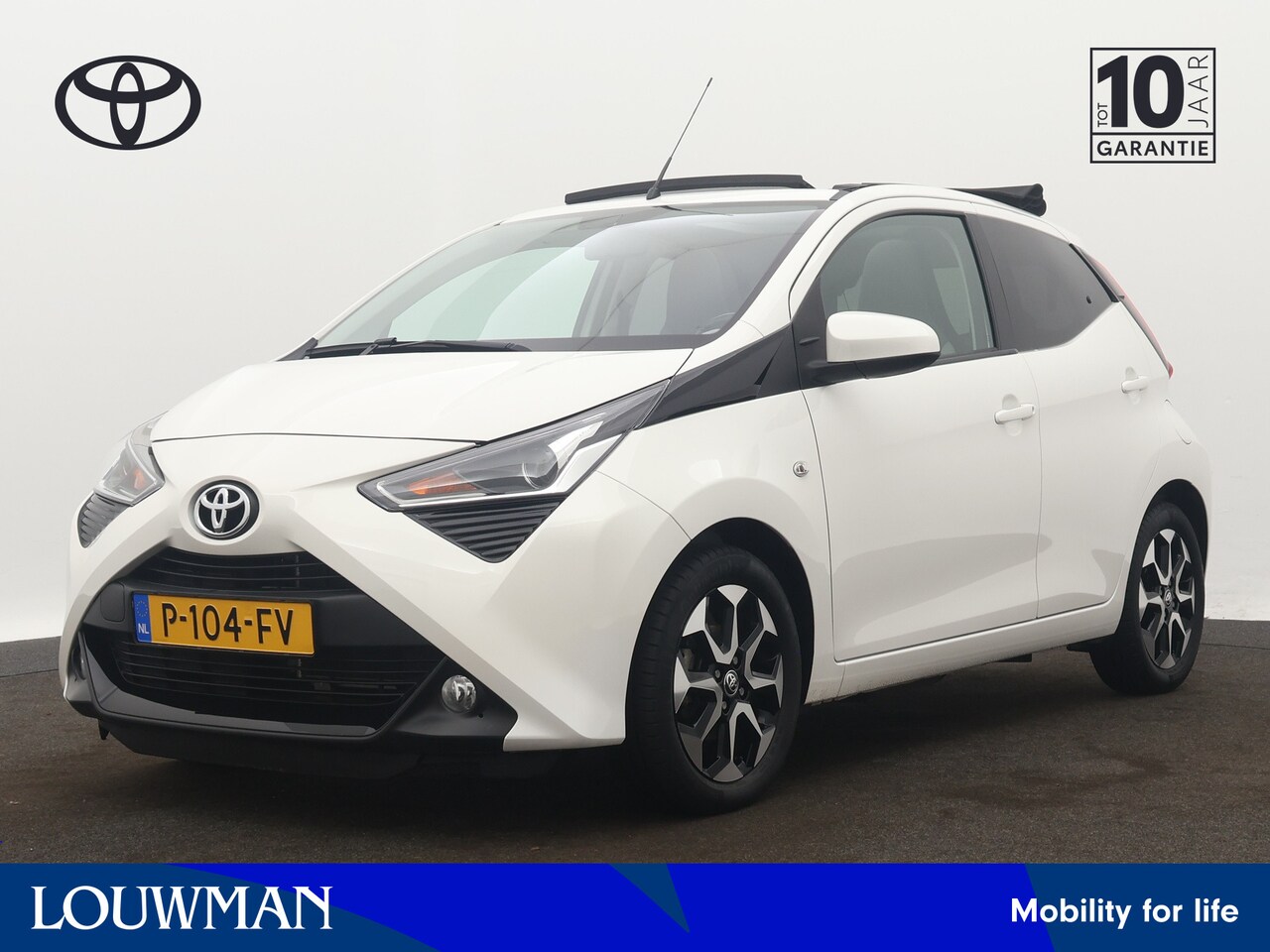 Toyota Aygo - 1.0 VVT-i x-joy cabrio | Climate Control | LM velgen | Camera | Apple Carplay/Android Auto - AutoWereld.nl