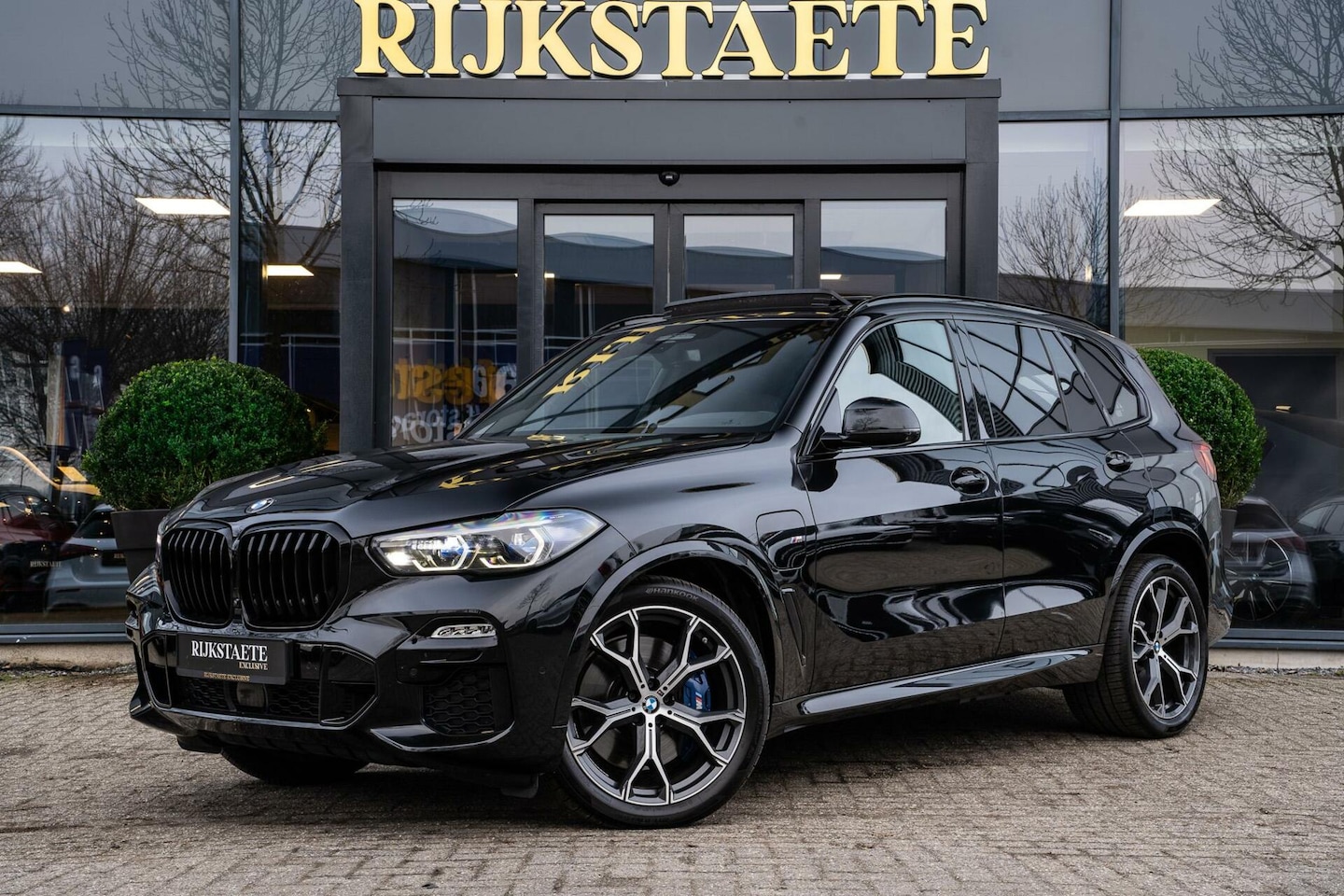 BMW X5 - xDrive45e High Executive|PANO|LASER|SKY LOUNGE|21'' - AutoWereld.nl