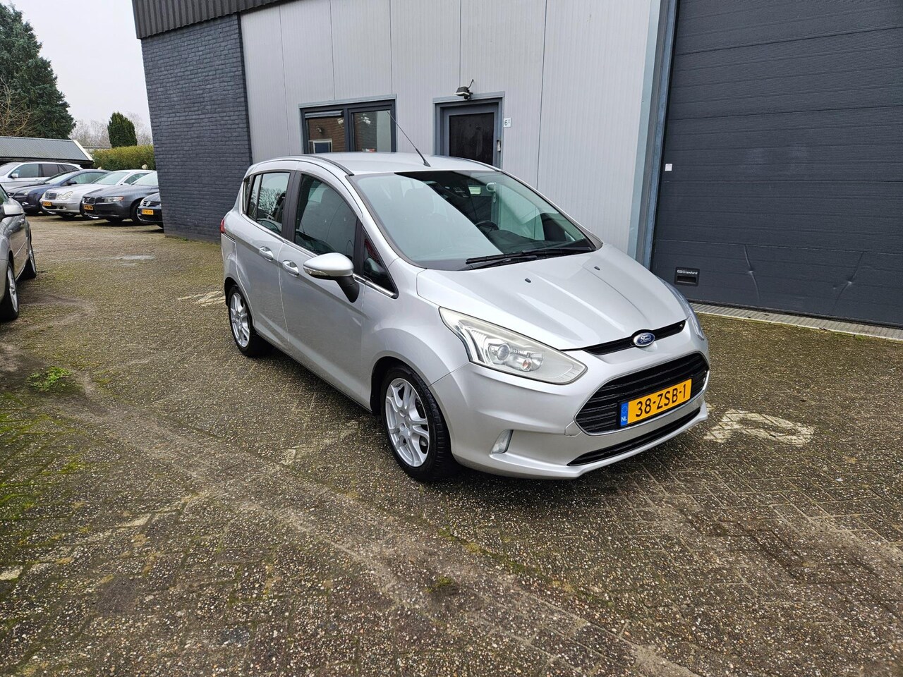 Ford B-Max - 1.0 EcoBoost Titanium/Clima/Cruise/Stoelverw - AutoWereld.nl