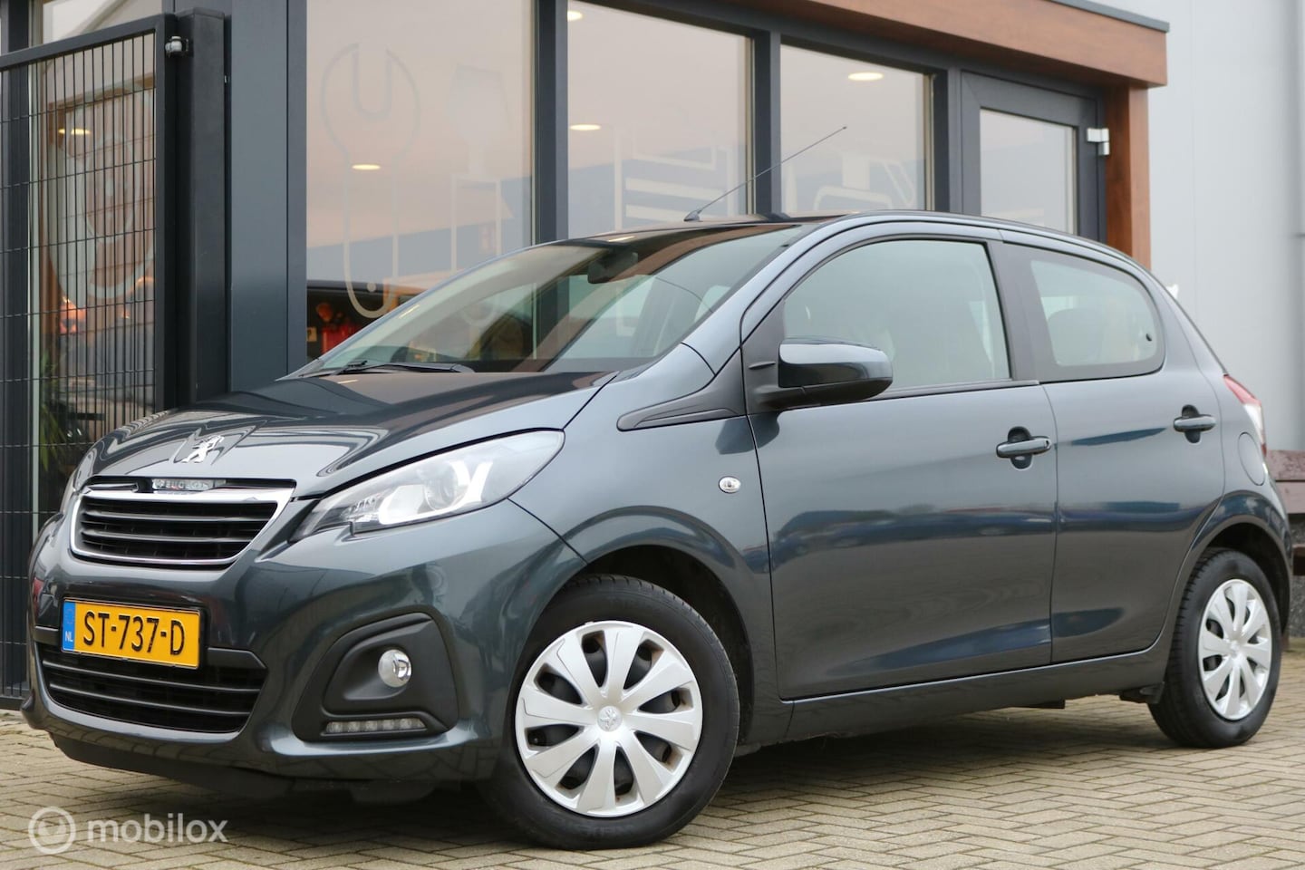 Peugeot 108 - 1.0 e-VTi Active TOP! 1.0 e-VTi Active TOP! - AutoWereld.nl