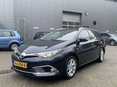 Toyota Auris Touring Sports - 1.8 Hybrid Lease pro Trekhaak