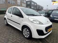 Peugeot 107 - 1.0 Access Accent 5 deurs airco