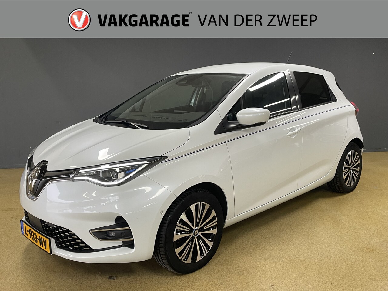 Renault Zoe - R135 Serie Limitee Riviera 52 kWh | Koopaccu | Navi - AutoWereld.nl