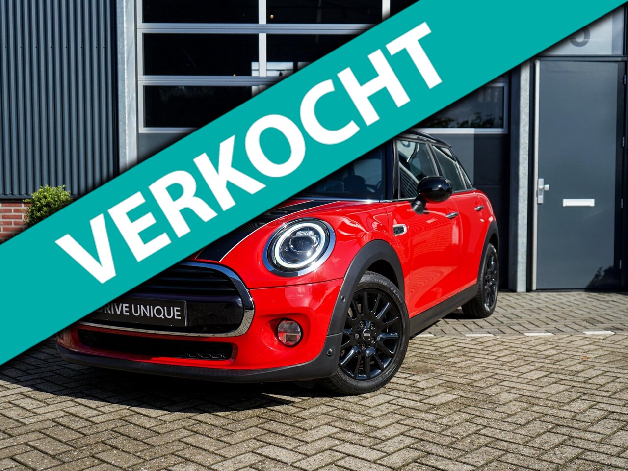 MINI John Cooper Works - Mini 1.5 Chili, JCW Stuurwiel, Head-up, Harman Kardon Audio, Grote Navi, Apple CP, Achteru - AutoWereld.nl